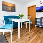 Haus Deichblick Apartamento *