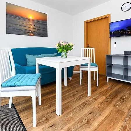 Haus Deichblick * Esens